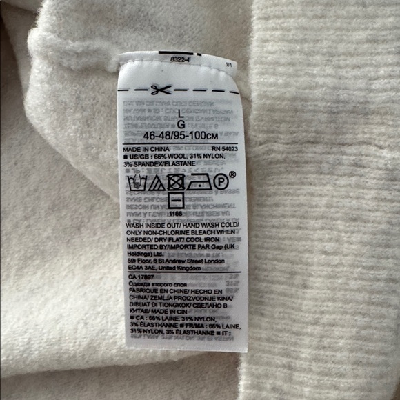 Banana Republic Light Gray Sweater *NWOT Size: L - Picture 5 of 6